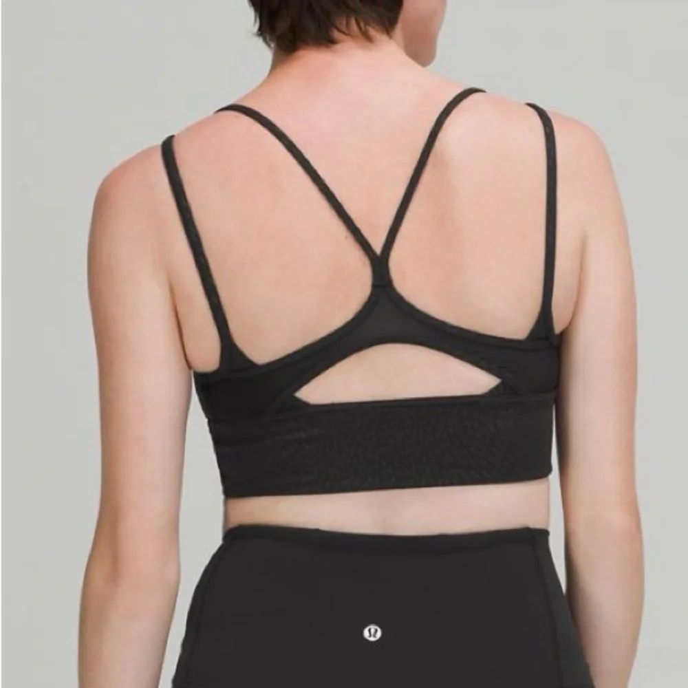 Lululemon Women's Nulu and‎ Mesh Yoga Bra Light Support Black 8